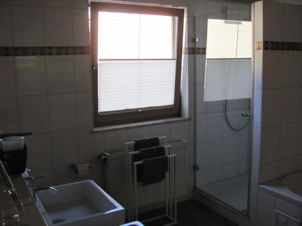 #7 Ferienhaus Mit Schlossblick Trunkelsberg Fuer Max 6 Personen,Kueche Komplett Eingerichtet, 2 Baeder 3 Schlafzimmer Top-Ausstattung Buitenkant foto