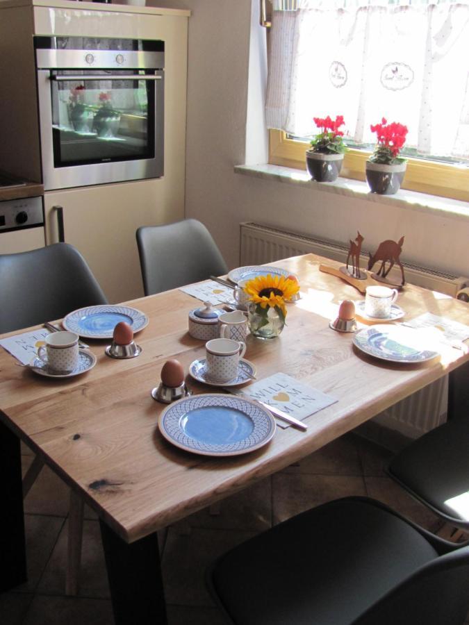 #7 Ferienhaus Mit Schlossblick Trunkelsberg Fuer Max 6 Personen,Kueche Komplett Eingerichtet, 2 Baeder 3 Schlafzimmer Top-Ausstattung Buitenkant foto