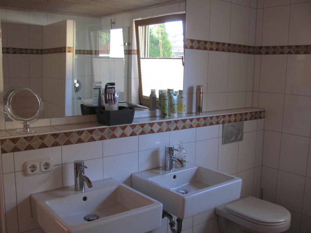 #7 Ferienhaus Mit Schlossblick Trunkelsberg Fuer Max 6 Personen,Kueche Komplett Eingerichtet, 2 Baeder 3 Schlafzimmer Top-Ausstattung Buitenkant foto